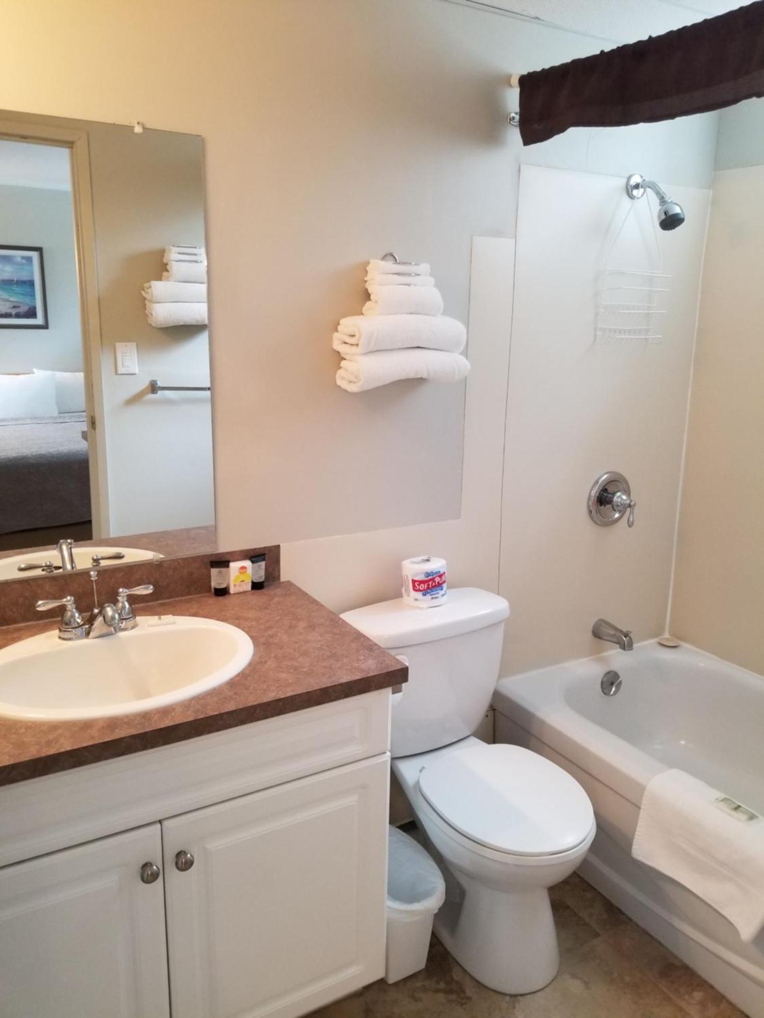 Osoyoos Lakeview Inn & Suites Cameră foto